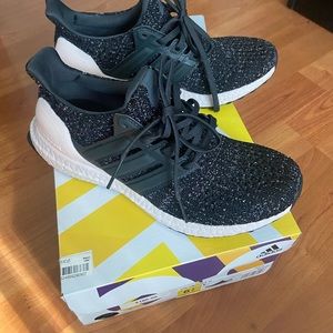adidas ultra boost NWT